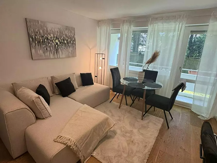 Immagine 2 di Casa indipendente in affitto  in Herterichstraße a München