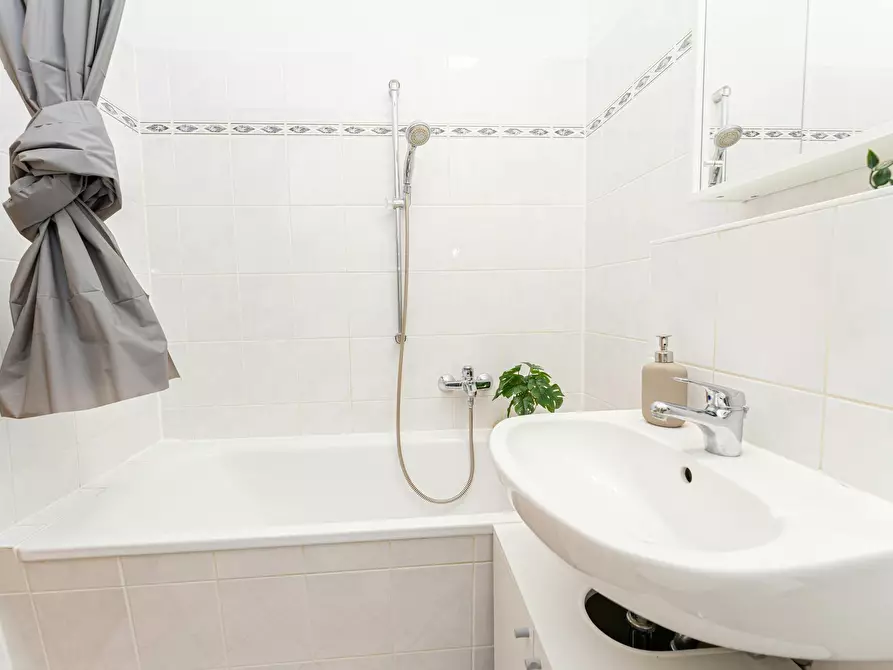 Immagine 9 di Camera in affitto  in Hubertusdamm a Potsdam