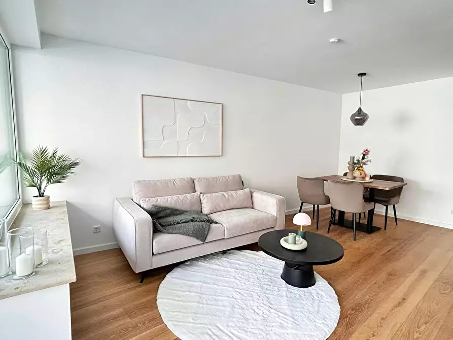 Immagine 2 di Appartamento in affitto  in Von-Werth-Straße a Köln