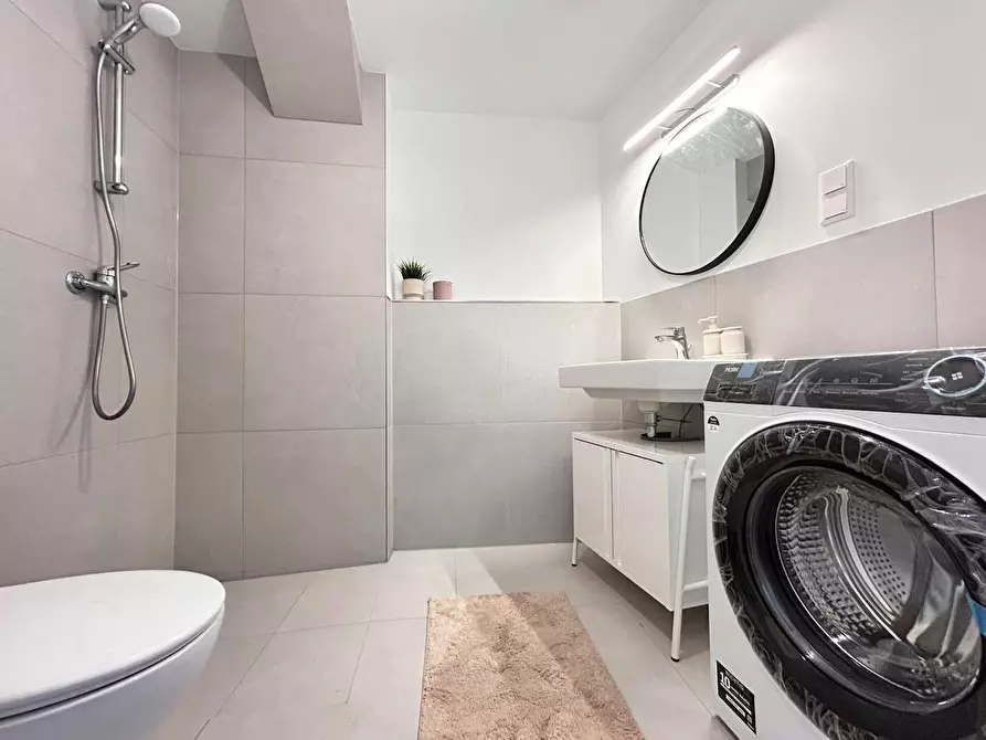 Immagine 9 di Appartamento in affitto  in Von-Werth-Straße a Köln