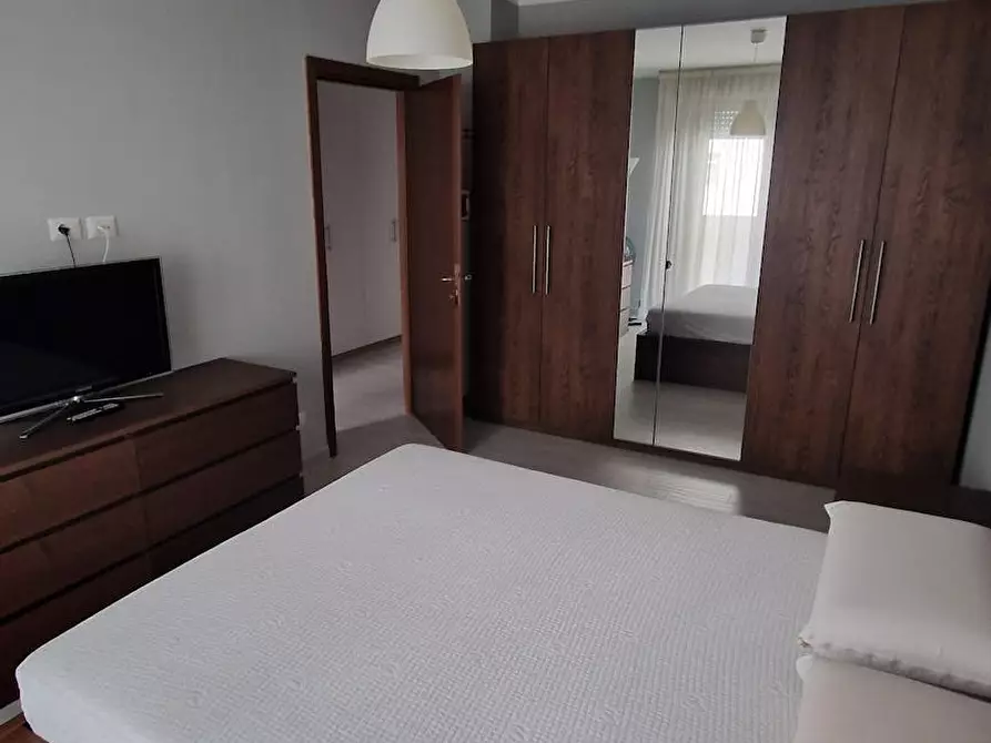 Immagine 5 di Appartamento in affitto  in Via Caduti di Marcinelle a Milano