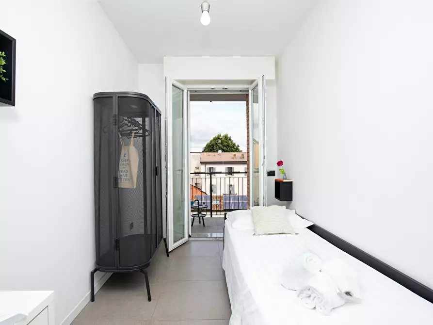 Immagine 7 di Appartamento in affitto  in Via Luigi Mercantini a Milano