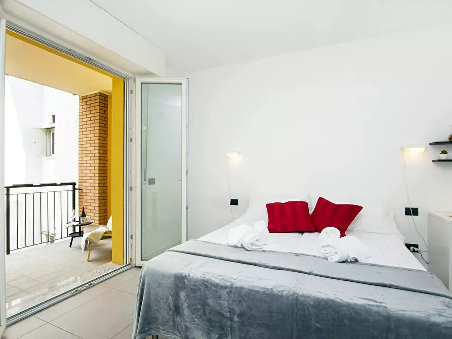 Immagine 9 di Appartamento in affitto  in Via Luigi Mercantini a Milano