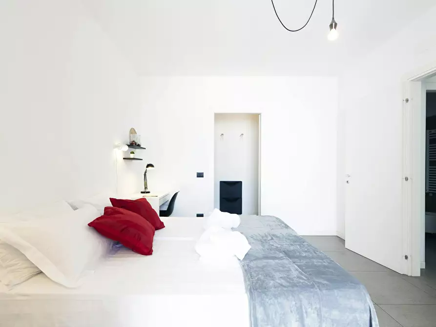 Immagine 10 di Appartamento in affitto  in Via Luigi Mercantini a Milano