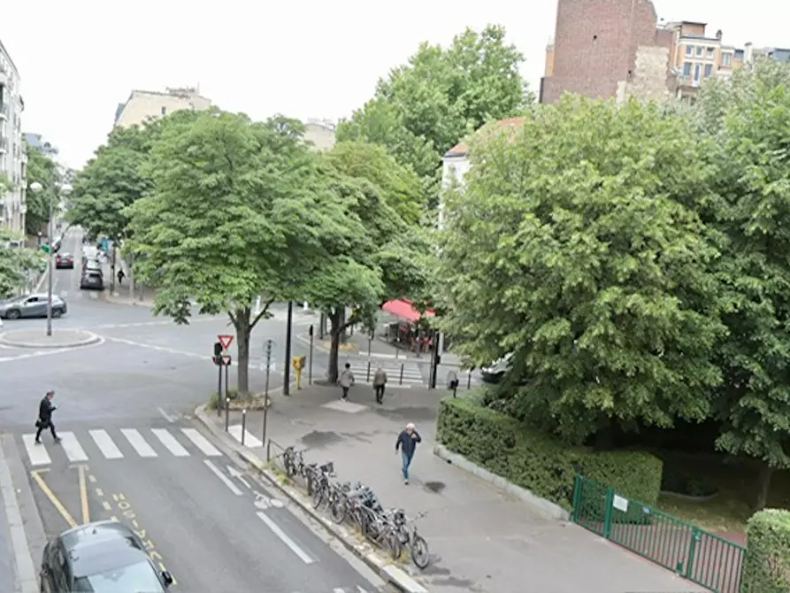 Immagine 8 di Appartamento in affitto  in Rue d'Alleray a Paris
