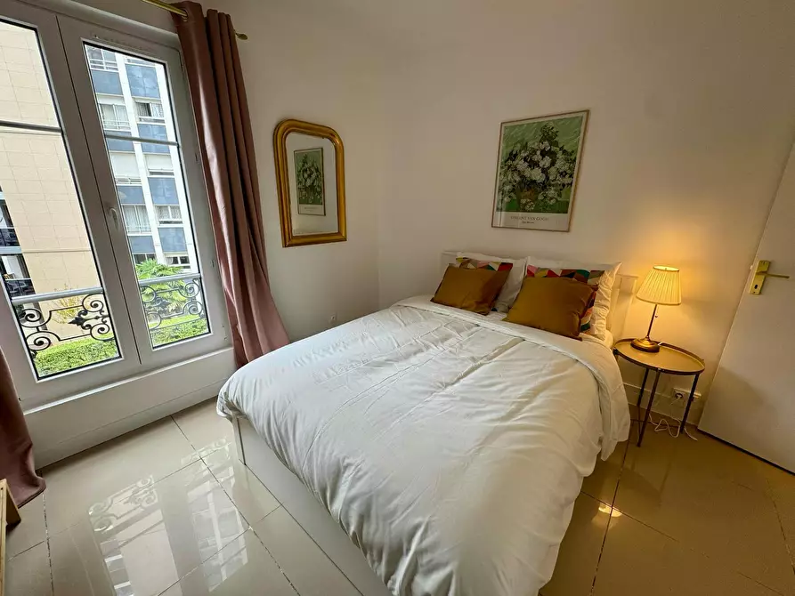 Immagine 9 di Appartamento in affitto  in Rue d'Alleray a Paris