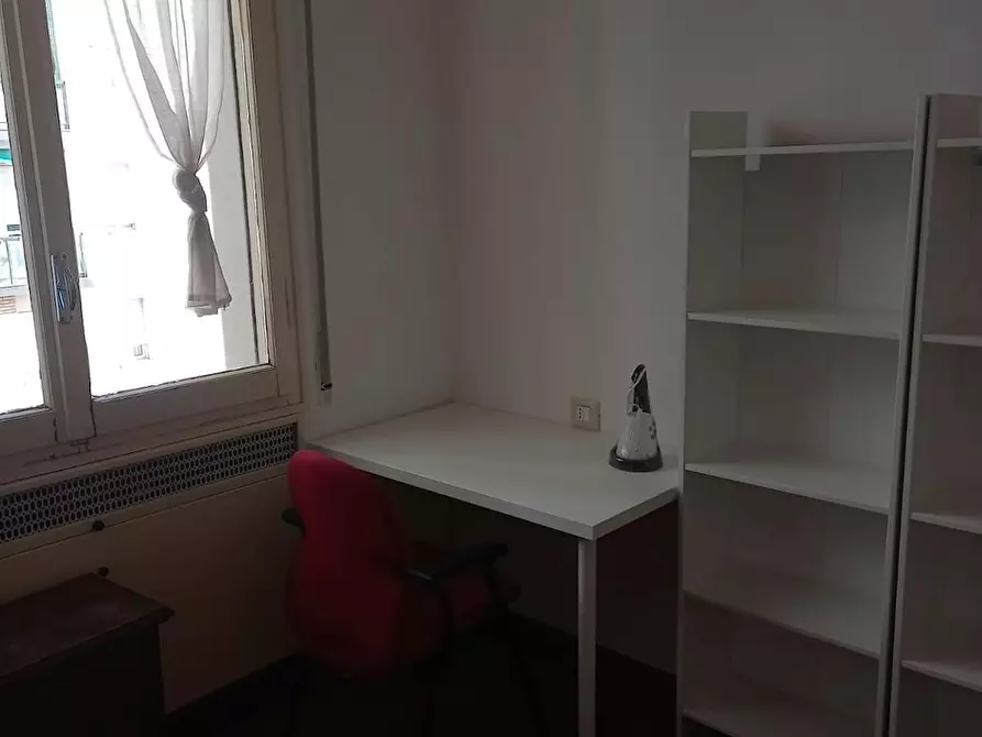 Immagine 4 di Camera condivisa in affitto  in Via Nino Bertocchi a Bologna