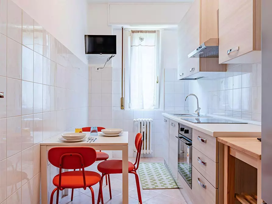 Immagine 8 di Camera in affitto  in Viale Giovanni Suzzani a Milano