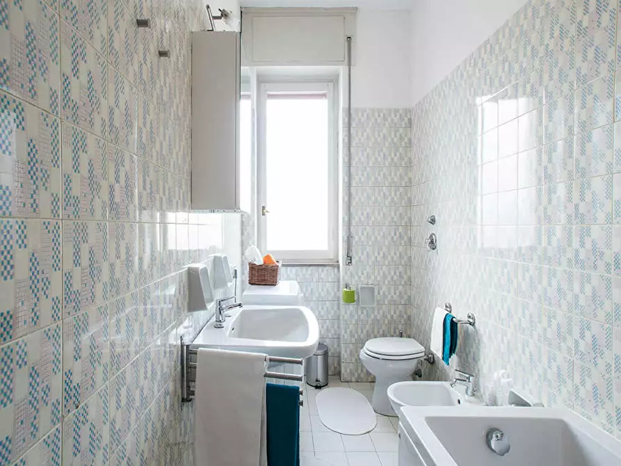 Immagine 10 di Camera in affitto  in Via Marsala a Bologna