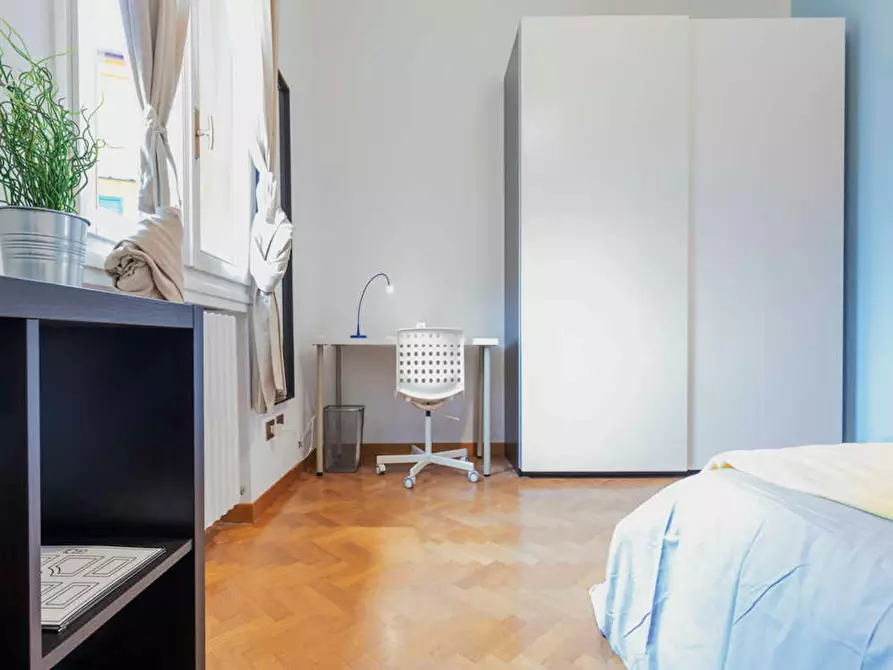 Immagine 3 di Camera in affitto  in Via Marsala a Bologna