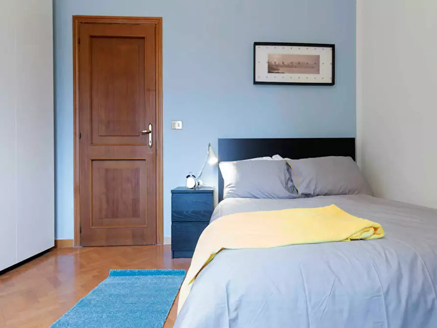 Immagine 5 di Camera in affitto  in Via Marsala a Bologna