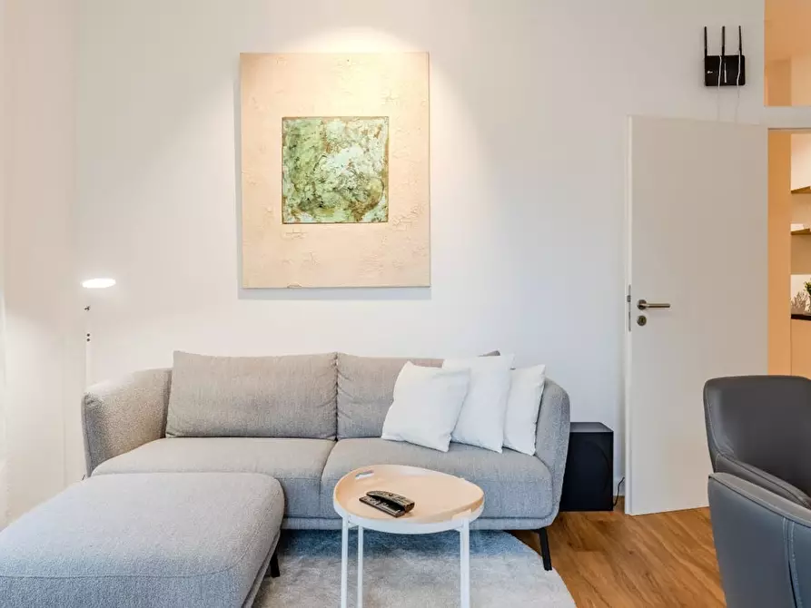 Immagine 3 di Appartamento in affitto  in Chausseestraße a Berlin