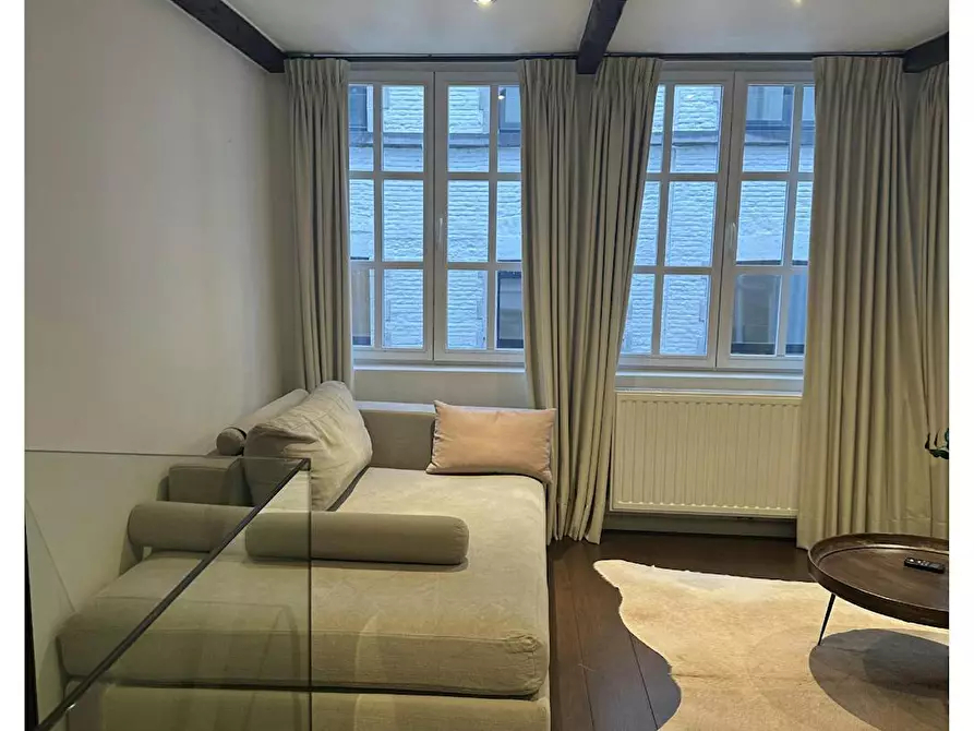 Immagine 10 di Casa indipendente in affitto  in Koningstraat a Gent