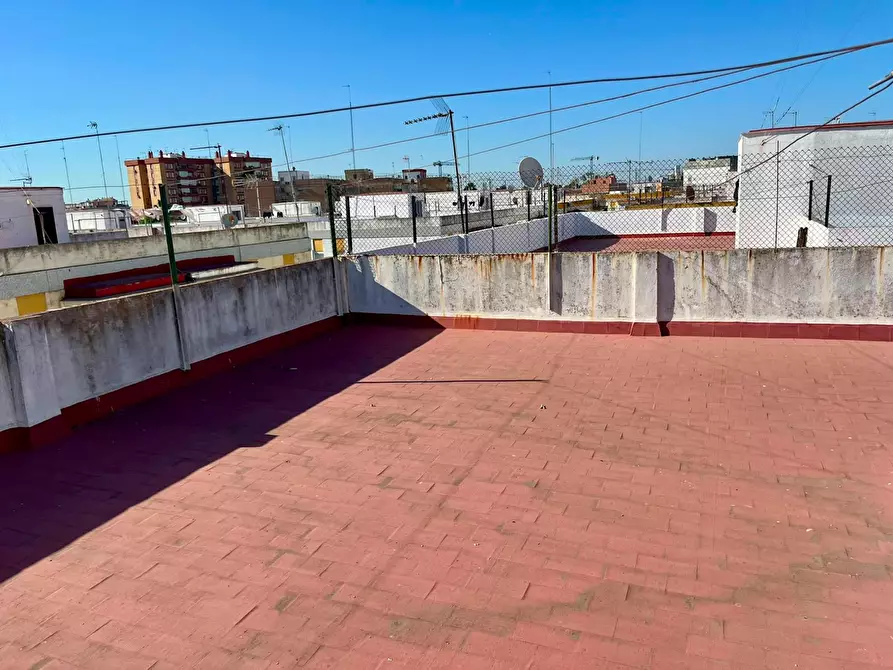 Immagine 6 di Camera in affitto  in Calle Coral a Sevilla