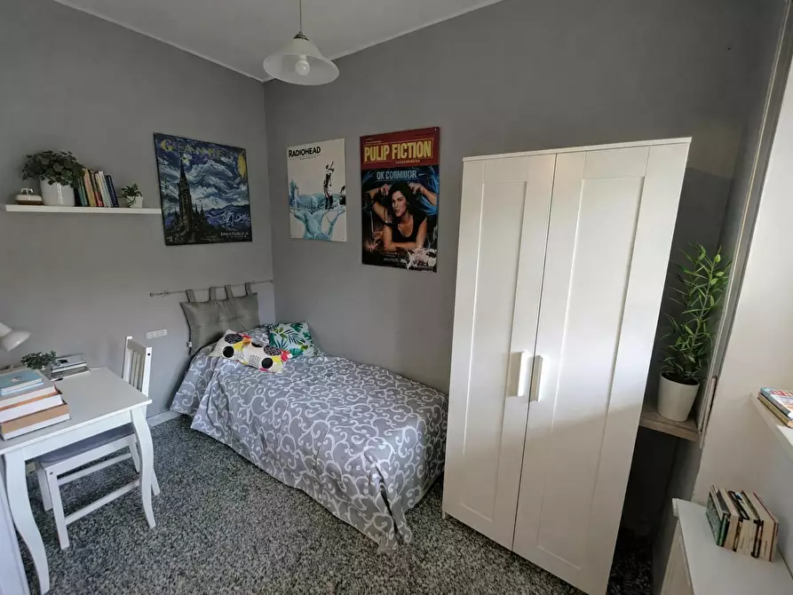 Immagine 1 di Camera in affitto  in Via Monte Generoso a Milano