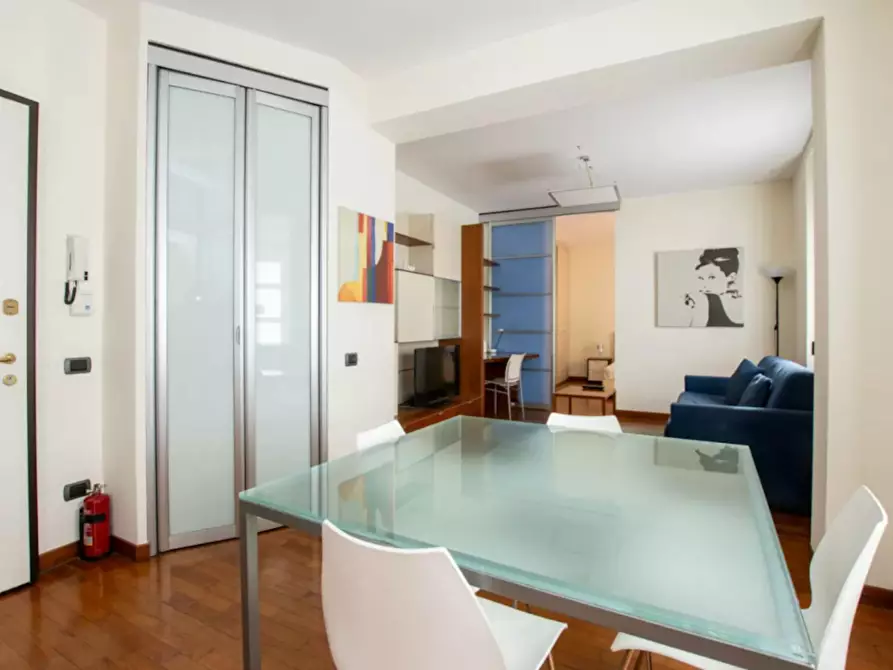 Immagine 4 di Appartamento in affitto  in Via dei Fabbri a Milano