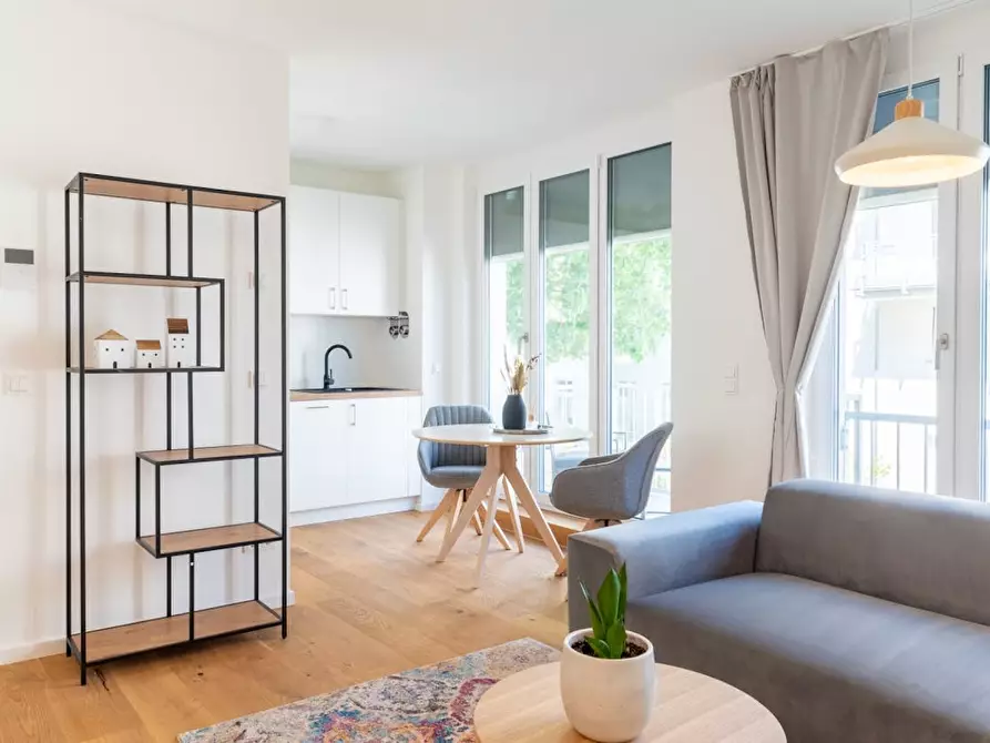 Immagine 9 di Appartamento in affitto  in Einbecker Straße a Berlin