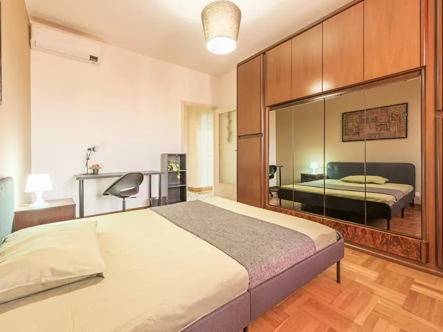 Immagine 3 di Camera in affitto  in Via Adele Martignoni a Milano