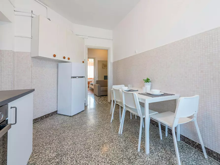 Immagine 10 di Camera in affitto  in Via Adele Martignoni a Milano