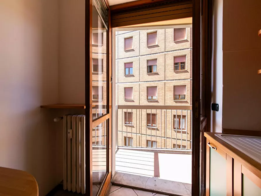 Immagine 10 di Camera in affitto  in Via Melchiorre Gioia a Milano