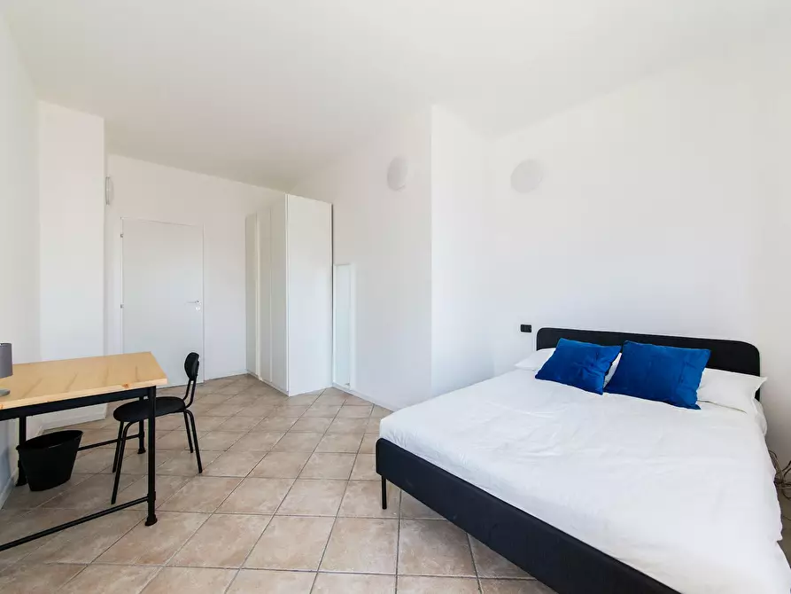 Immagine 1 di Camera in affitto  in Via Melchiorre Gioia a Milano