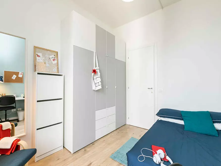 Immagine 2 di Camera in affitto  in Via Privata Parenzo a Milano