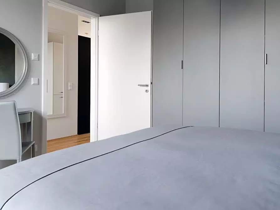Immagine 5 di Appartamento in affitto  in Heinrich-Heine-Straße a Berlin