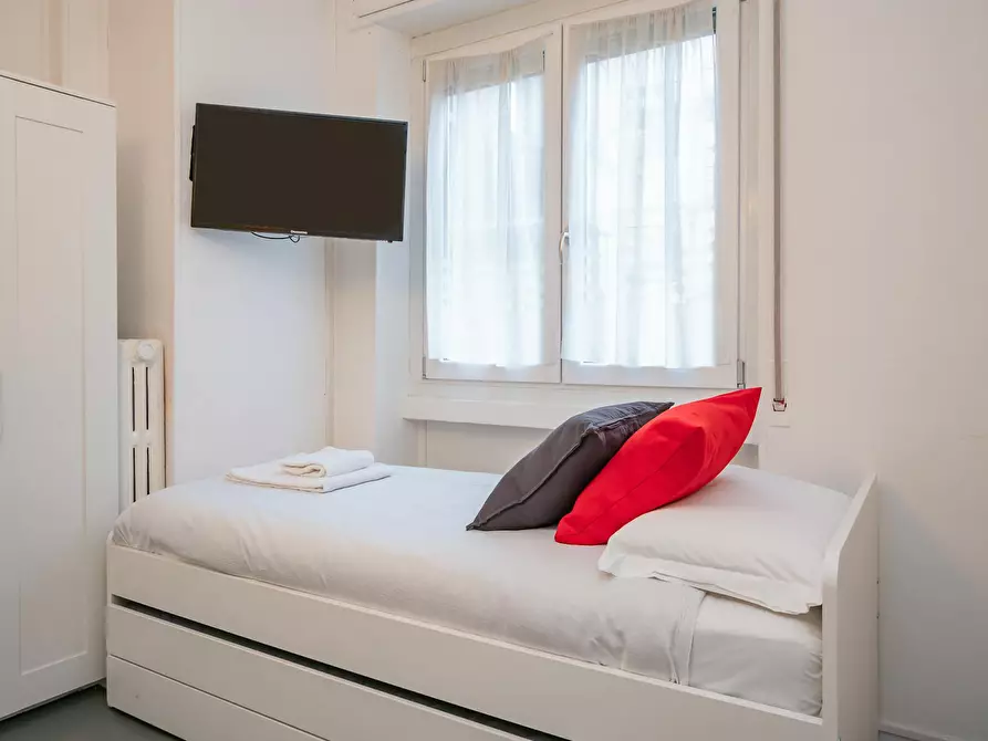 Immagine 7 di Appartamento in affitto  in Via Giosuè Borsi a Milano