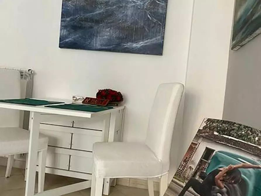 Immagine 4 di Camera in affitto  in Viale Amelia a Roma