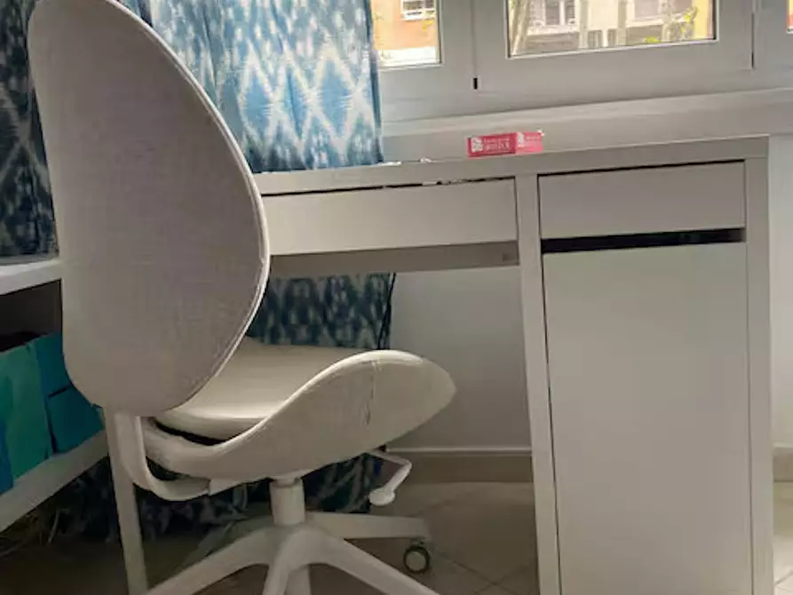 Immagine 5 di Camera in affitto  in Viale Amelia a Roma