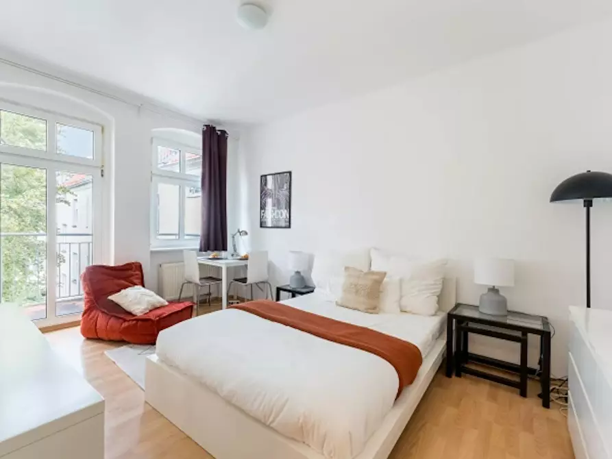 Immagine 1 di Appartamento in affitto  in Rhinower Straße a Berlin