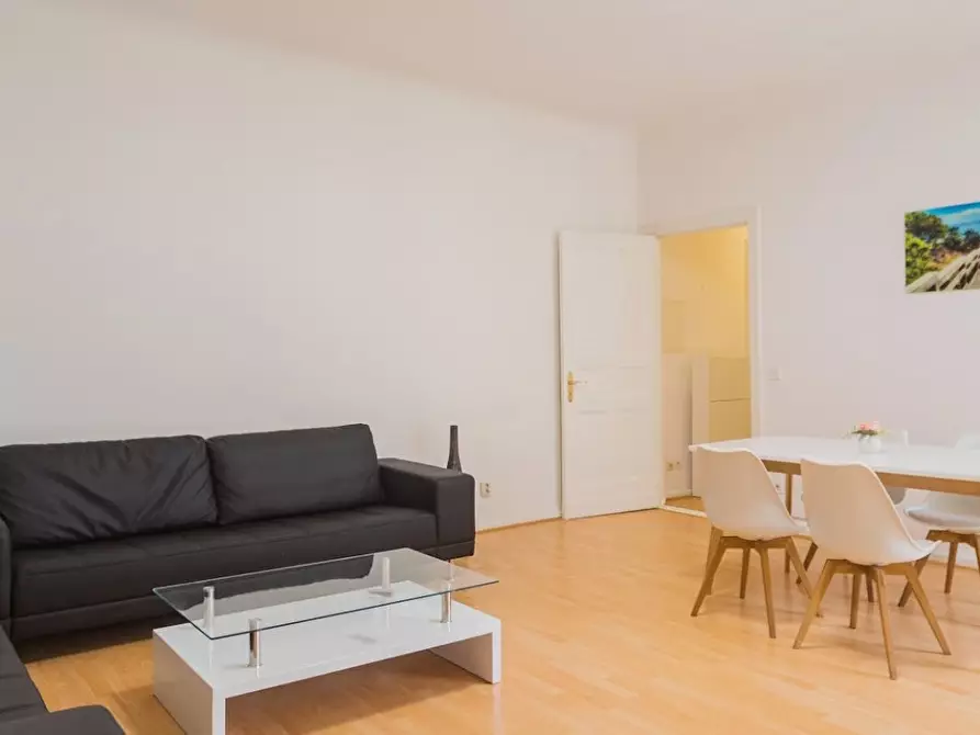 Immagine 5 di Appartamento in affitto  in Schivelbeiner Straße a Berlin