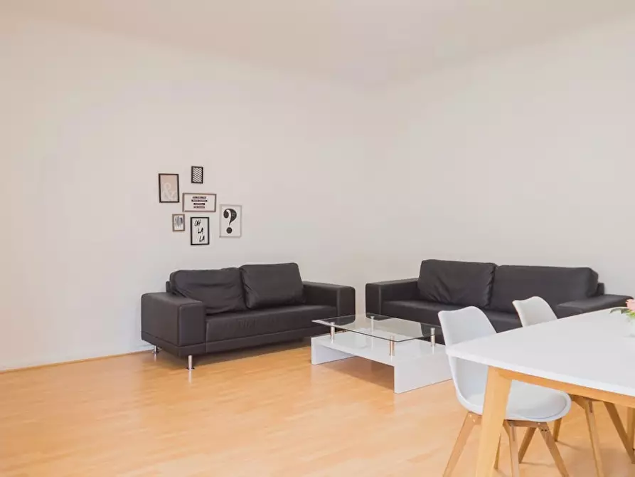 Immagine 7 di Appartamento in affitto  in Schivelbeiner Straße a Berlin