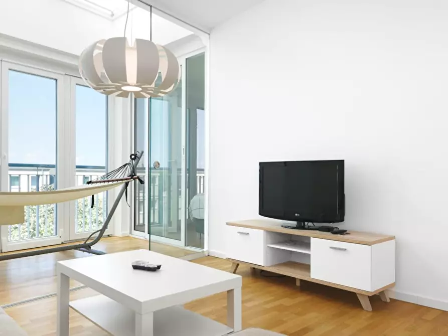 Immagine 5 di Appartamento in affitto  in Spandauer Damm a Berlin