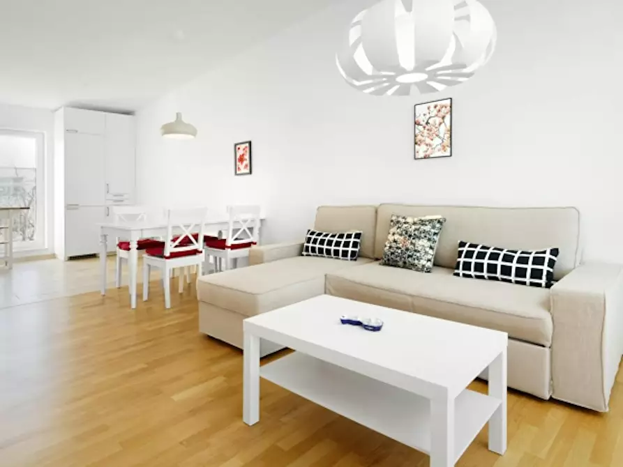 Immagine 4 di Appartamento in affitto  in Spandauer Damm a Berlin