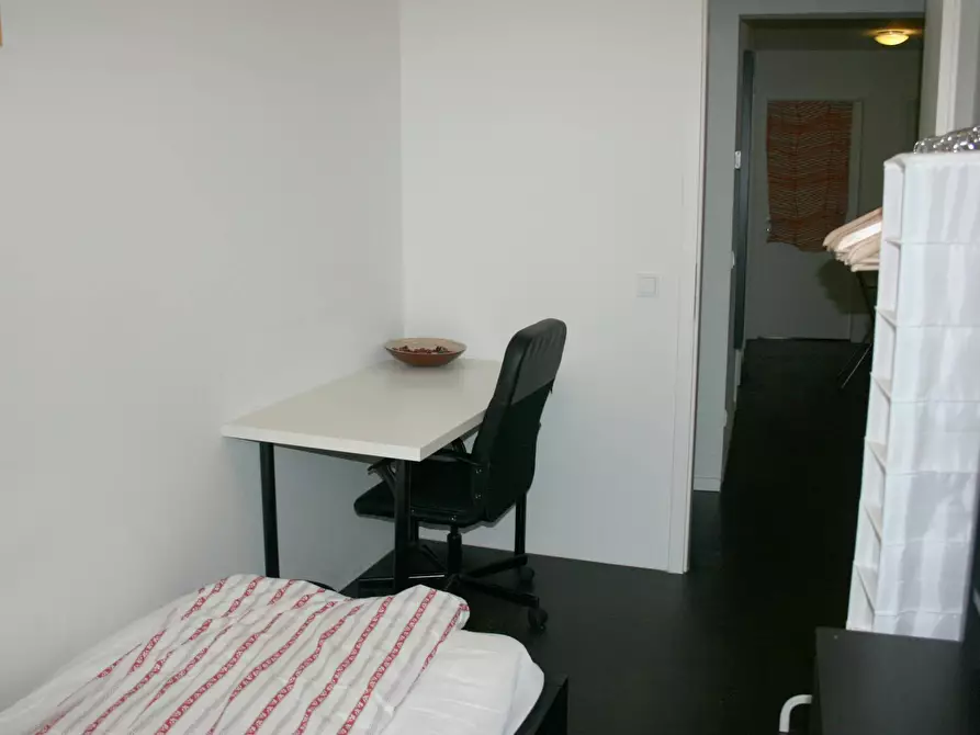 Immagine 1 di Camera in affitto  in Bernhard-Weiß-Straße a Berlin