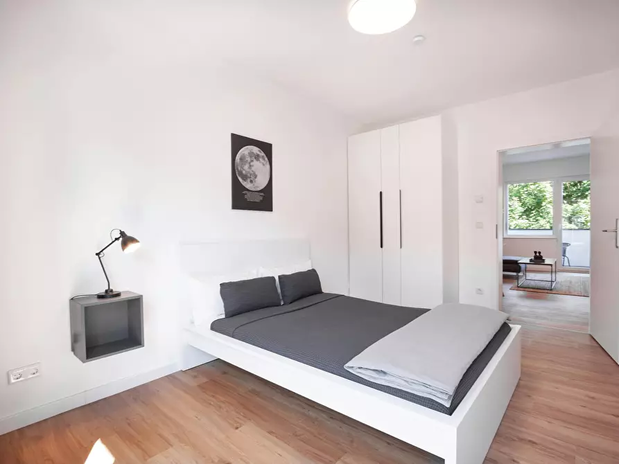 Immagine 8 di Appartamento in affitto  in Eckampstraße a Düsseldorf