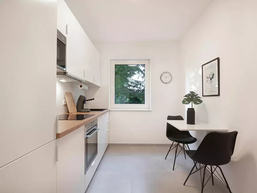 Immagine 3 di Appartamento in affitto  in Eckampstraße a Düsseldorf