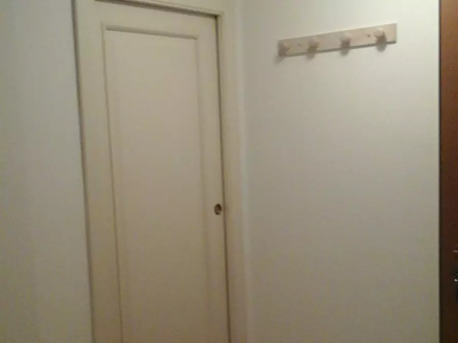 Immagine 4 di Camera in affitto  in Vicolo Morosante a Trento