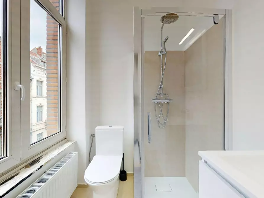 Immagine 4 di Camera in affitto  in Rue Wéry a Ixelles