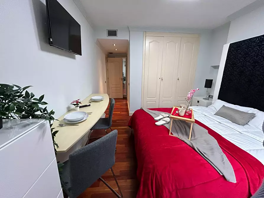 Immagine 6 di Camera in affitto  in Calle de Arturo Soria a Madrid