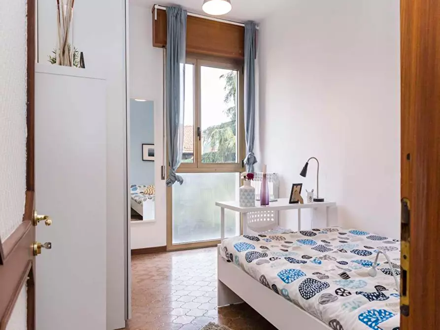 Immagine 1 di Camera in affitto  in Viale Giovanni Vicini a Bologna