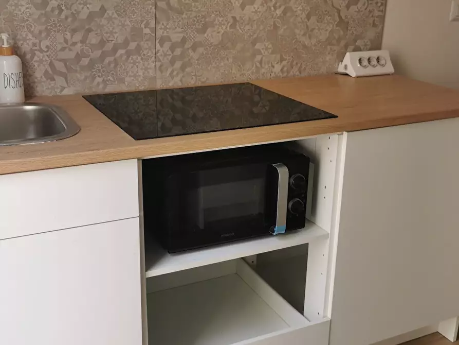 Immagine 5 di Appartamento in affitto  in Via degli Imbriani a Milano