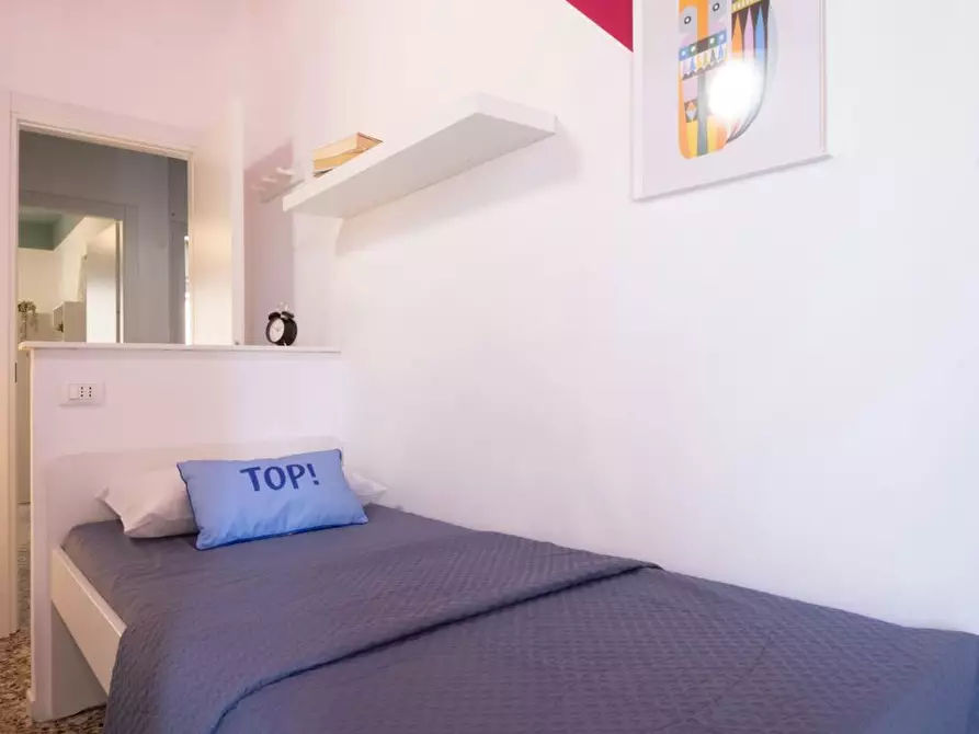 Immagine 7 di Camera in affitto  in Via Bernardino da Feltre a Pavia