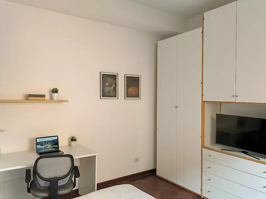 Immagine 3 di Camera in affitto  in Via Ignazio Guidi a Roma