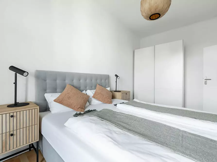 Immagine 9 di Appartamento in affitto  in Türrschmidtstraße a Berlin