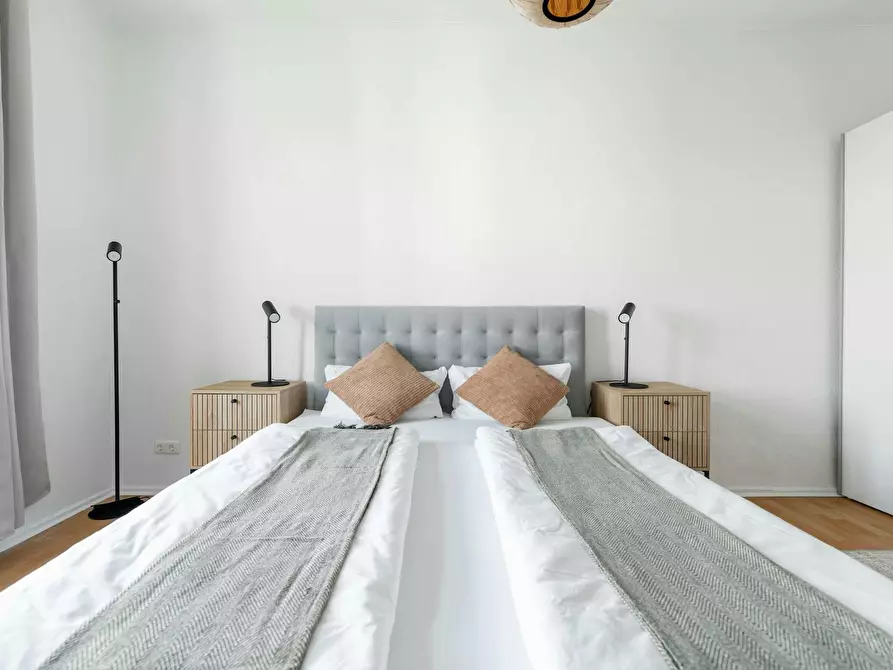 Immagine 8 di Appartamento in affitto  in Türrschmidtstraße a Berlin