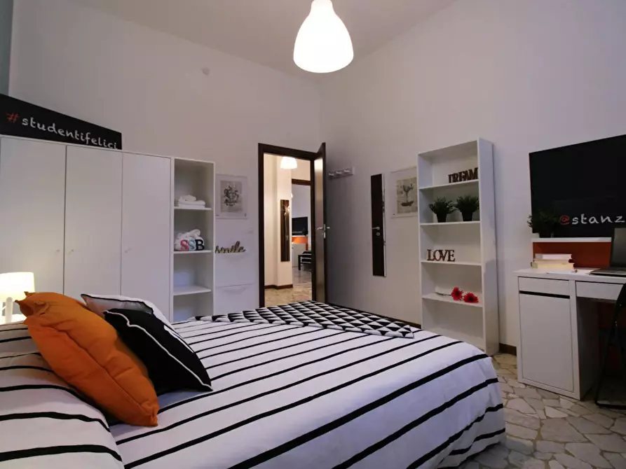 Immagine 2 di Camera in affitto  in Via Gian Battista Cipani a Brescia