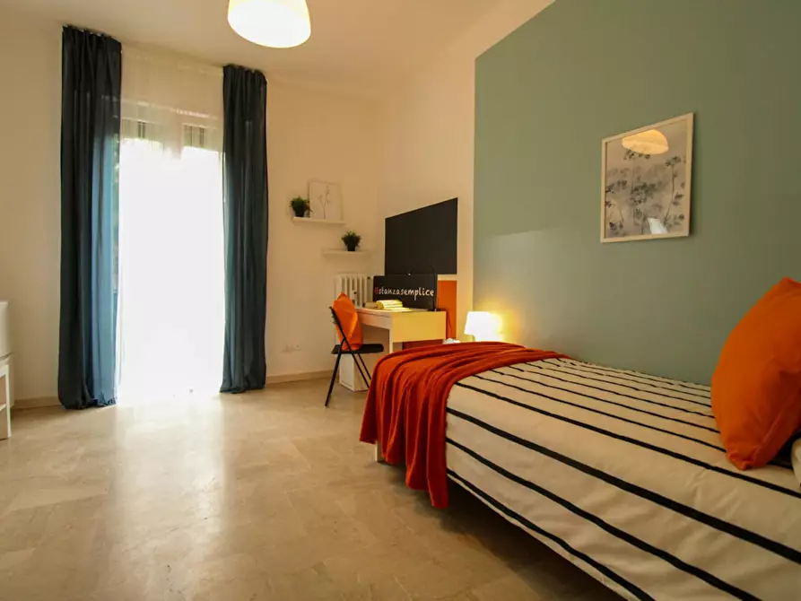 Immagine 4 di Camera in affitto  in Via Bligny a Brescia