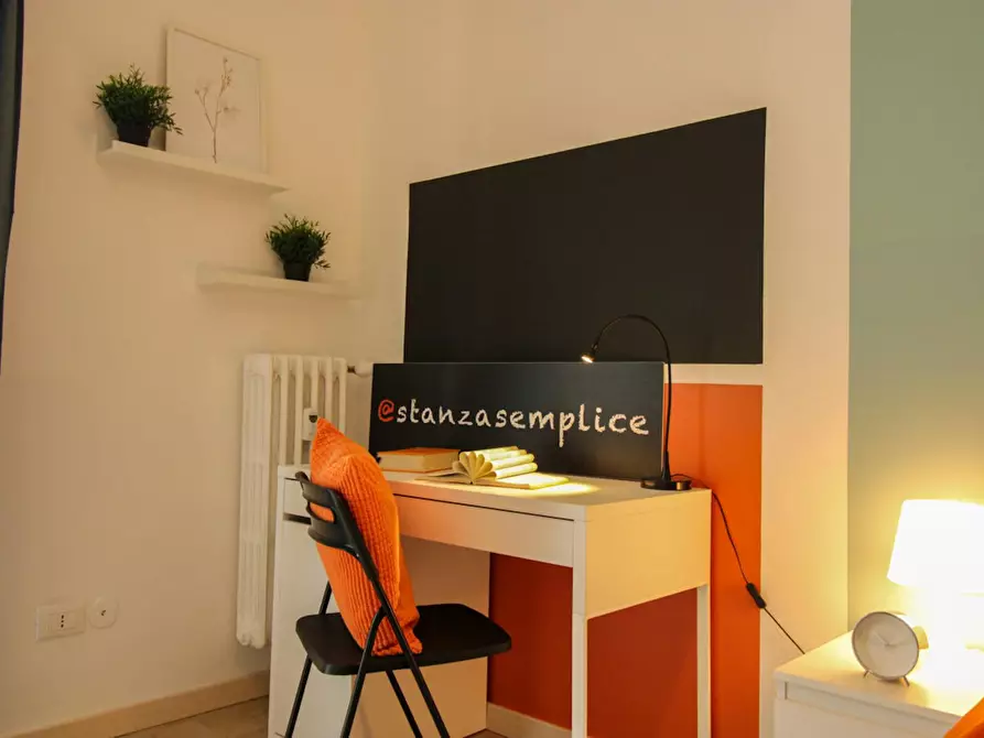 Immagine 3 di Camera in affitto  in Via Bligny a Brescia